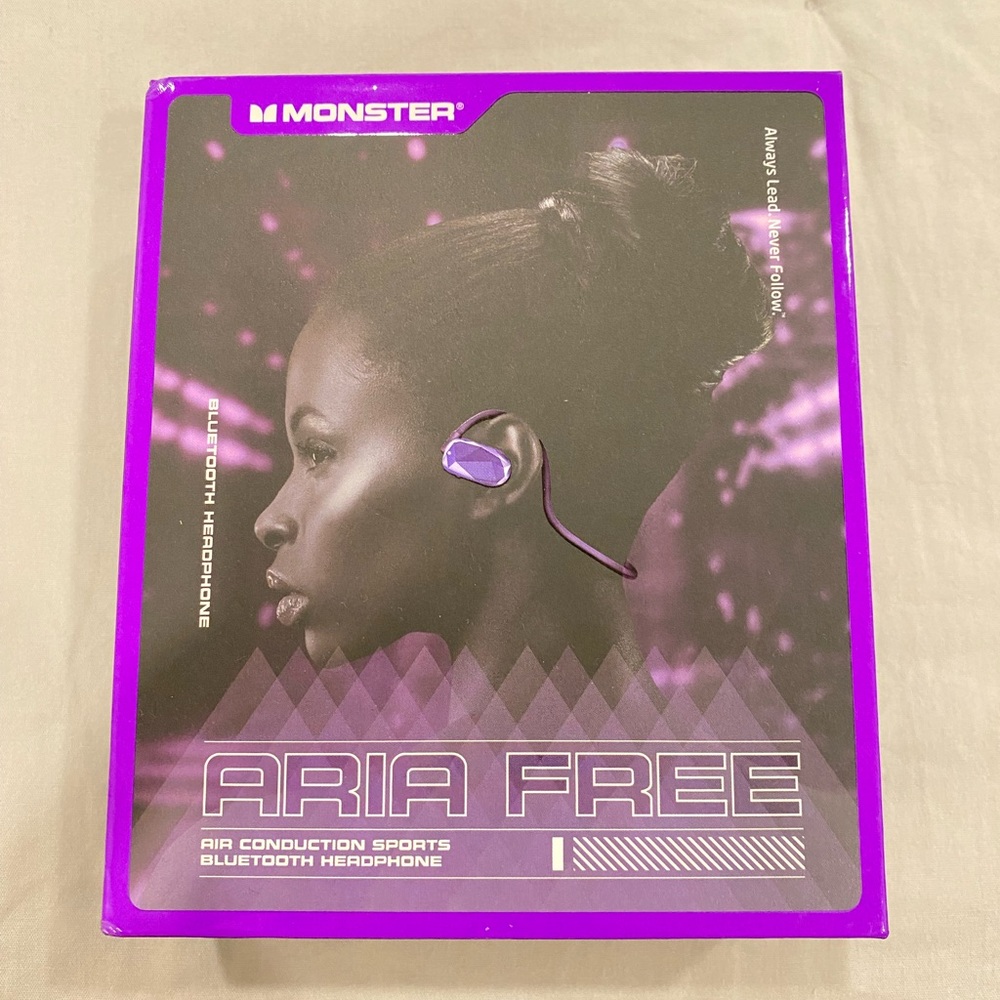 Aria Free Monster Bluetooth headphones